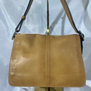 Vintage Coach Hampton Tan Leather Flap Crossbody Bag 9570.